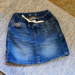 Girl size small jean skirt